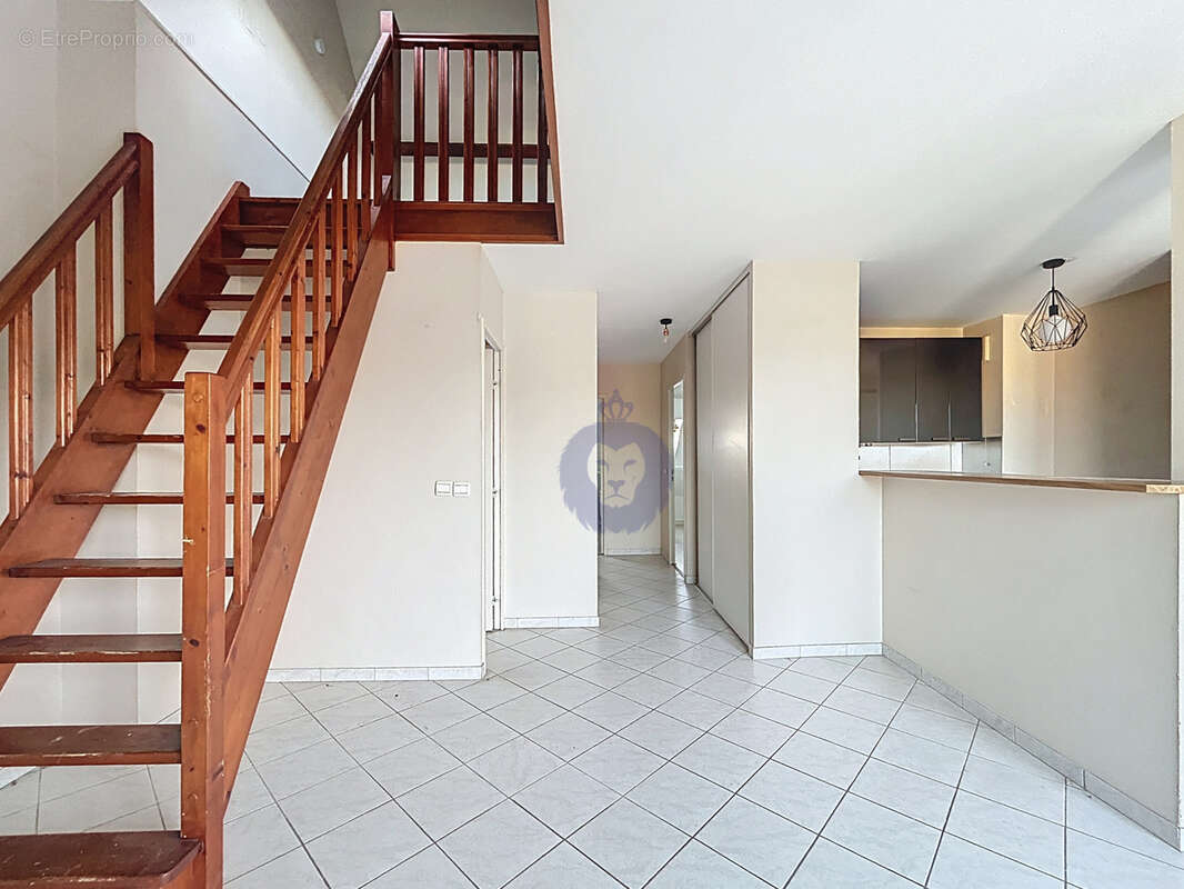 Appartement à MELUN