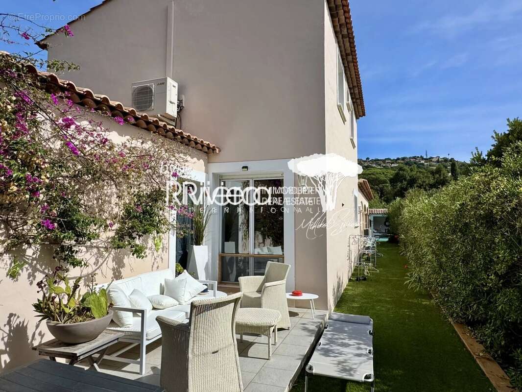 Maison à CAVALAIRE-SUR-MER