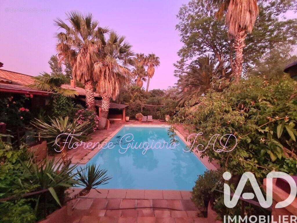 Photo 1 - Maison à LA CADIERE-D'AZUR