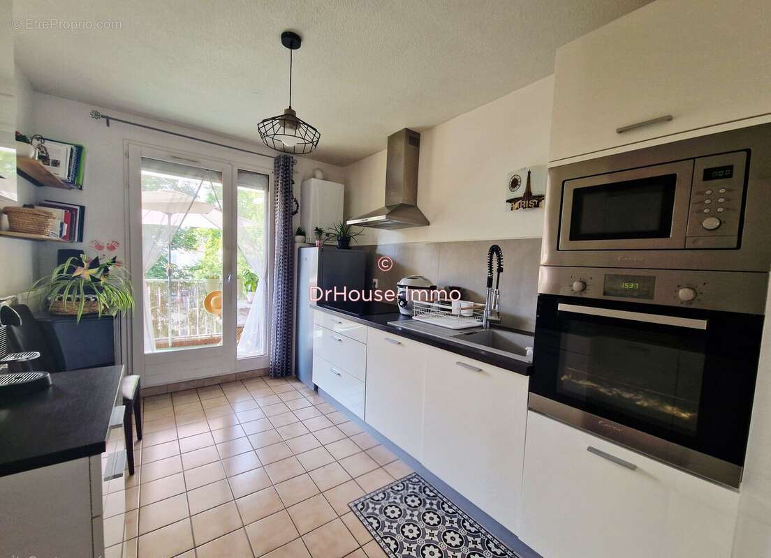 Appartement 74 m² à Romans-Sur-Isere  - photo 3