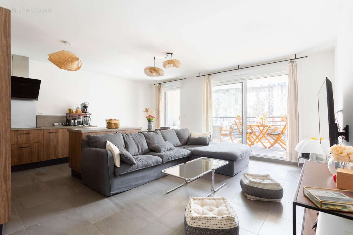 Appartement à MARSEILLE-7E