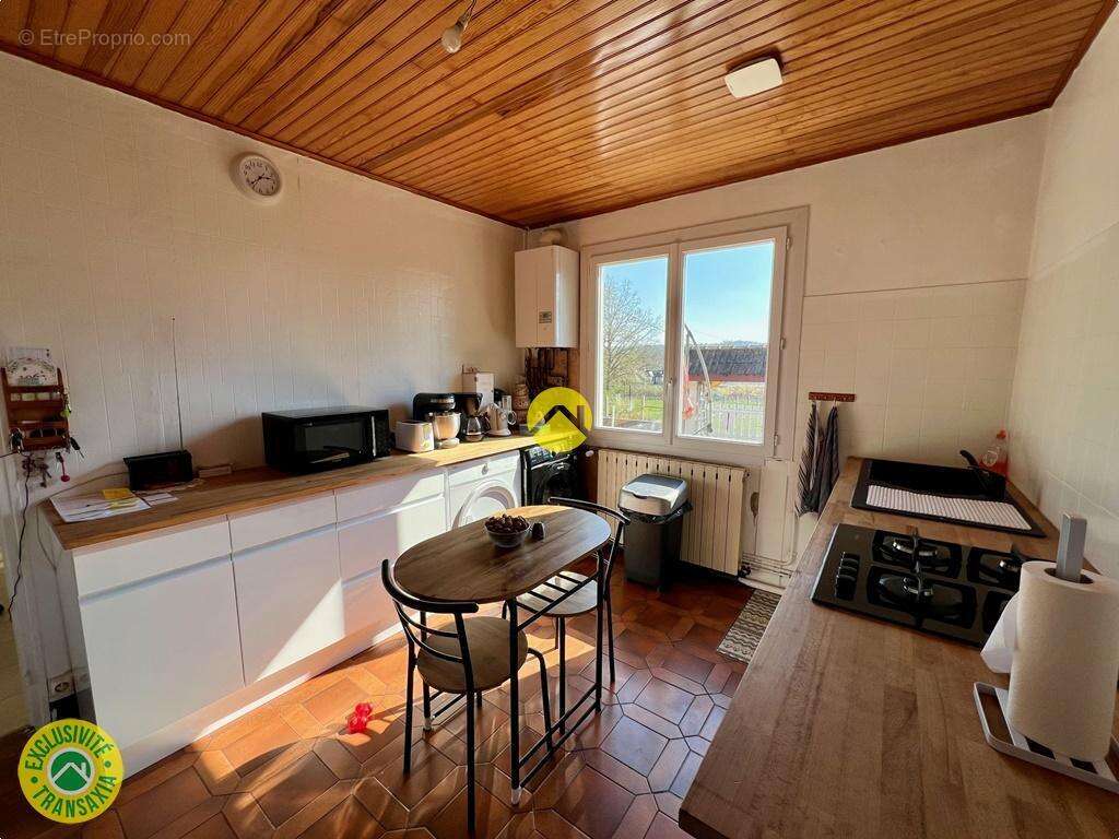 Maison à ARQUIAN