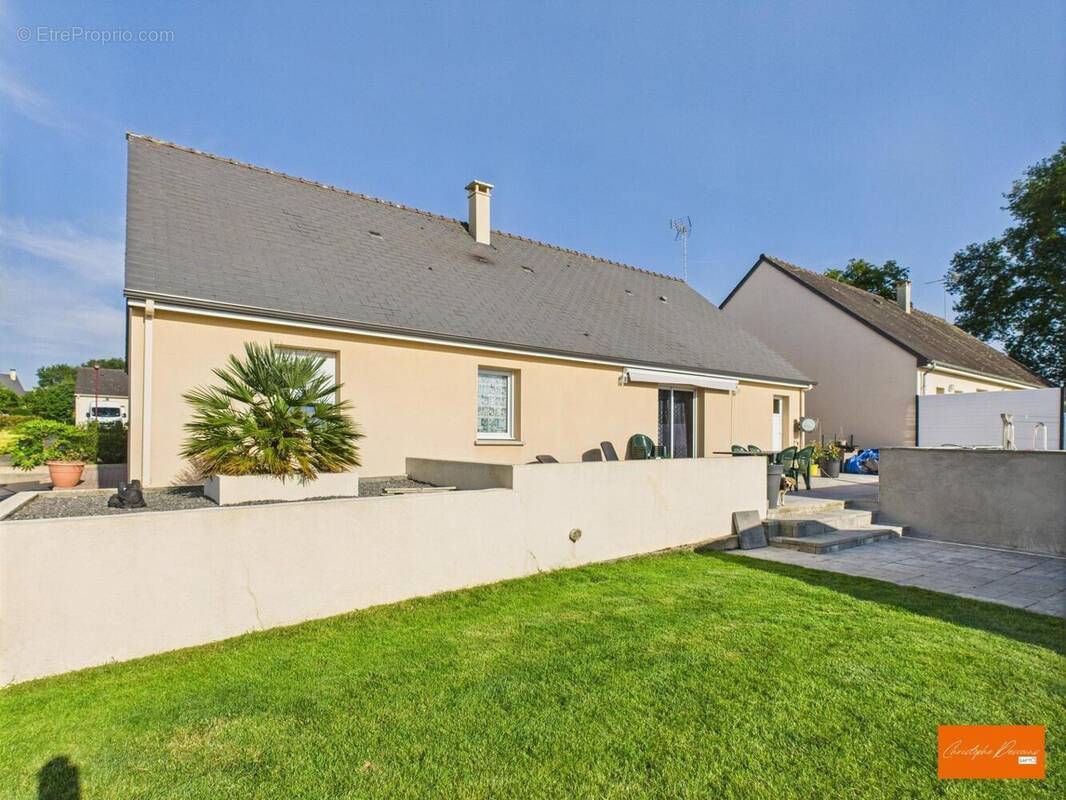 Photo 1 - Maison à SAINT-FRAIMBAULT-DE-PRIERES