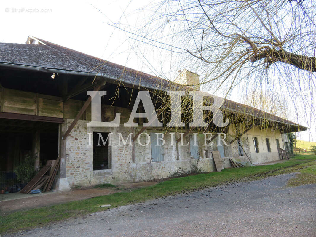 Maison à SAINT-PIERRE-DES-NIDS