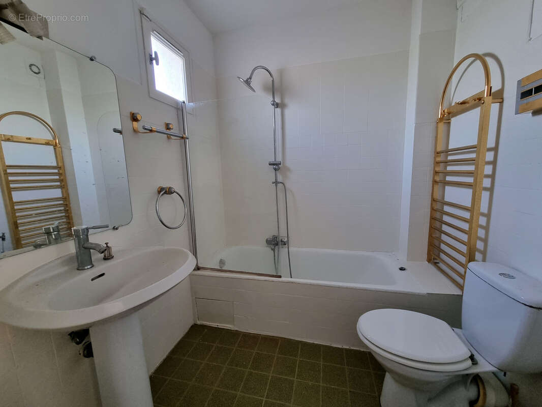 Maison à VILLENEUVE-LOUBET