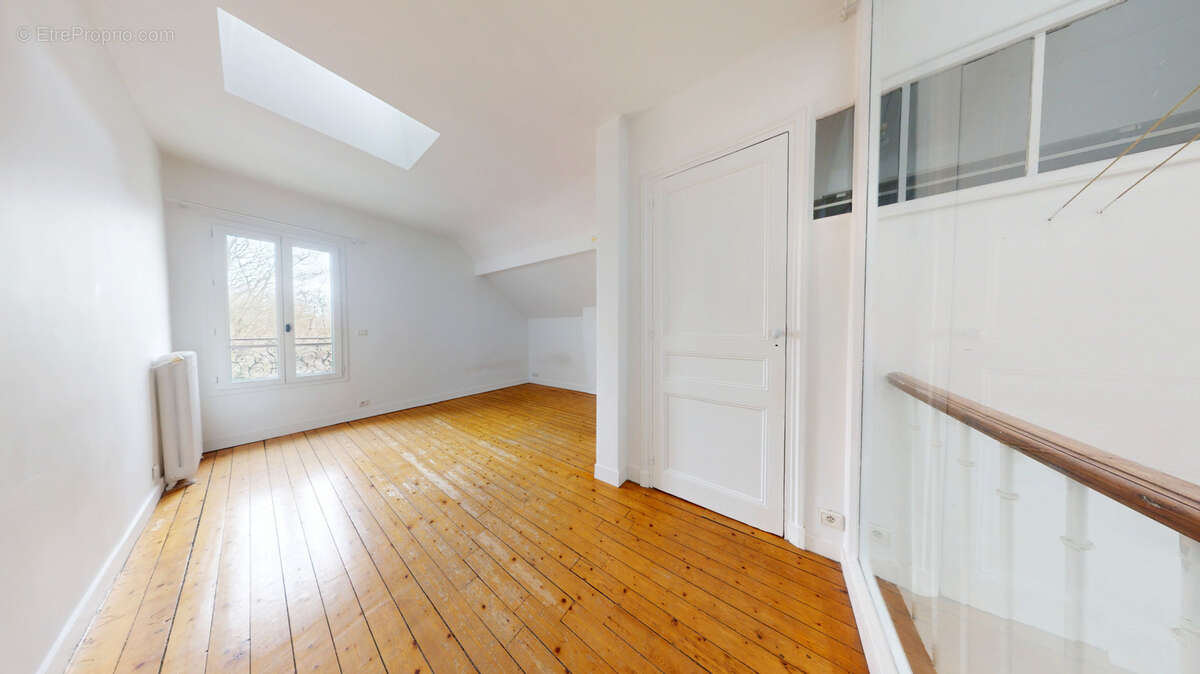 Maison à HOUILLES