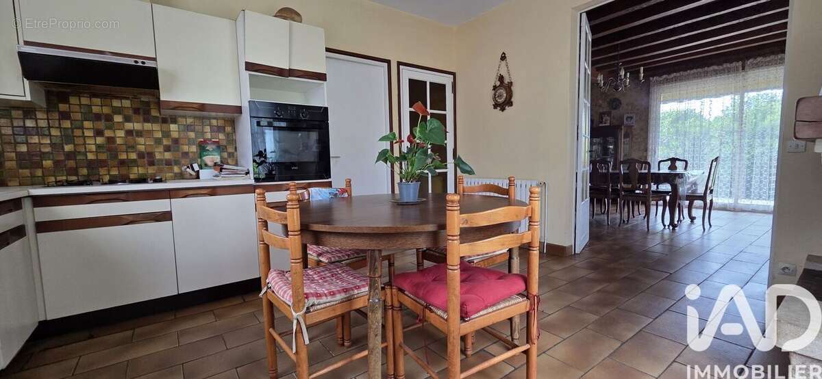 Photo 4 - Maison à CHEVANCEAUX