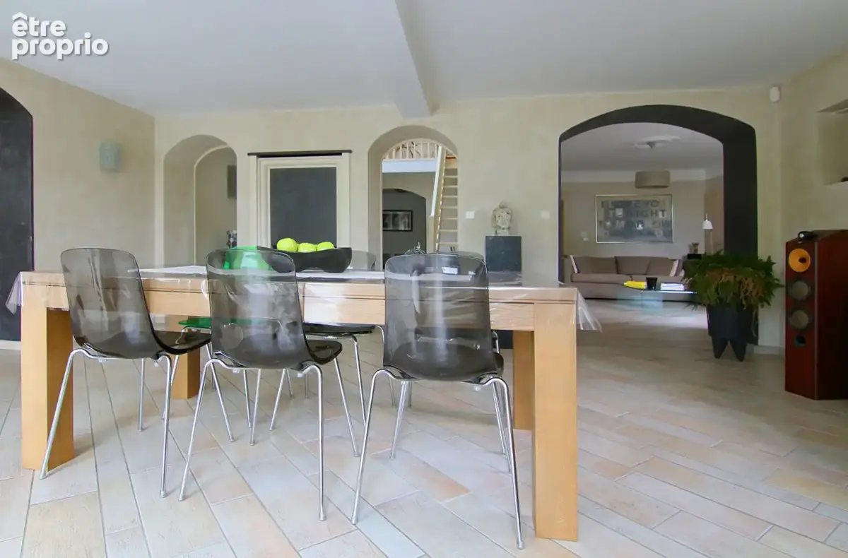 Maison 8 pièces 334 m² à vendre à Kuntzig (57970) - photo 7