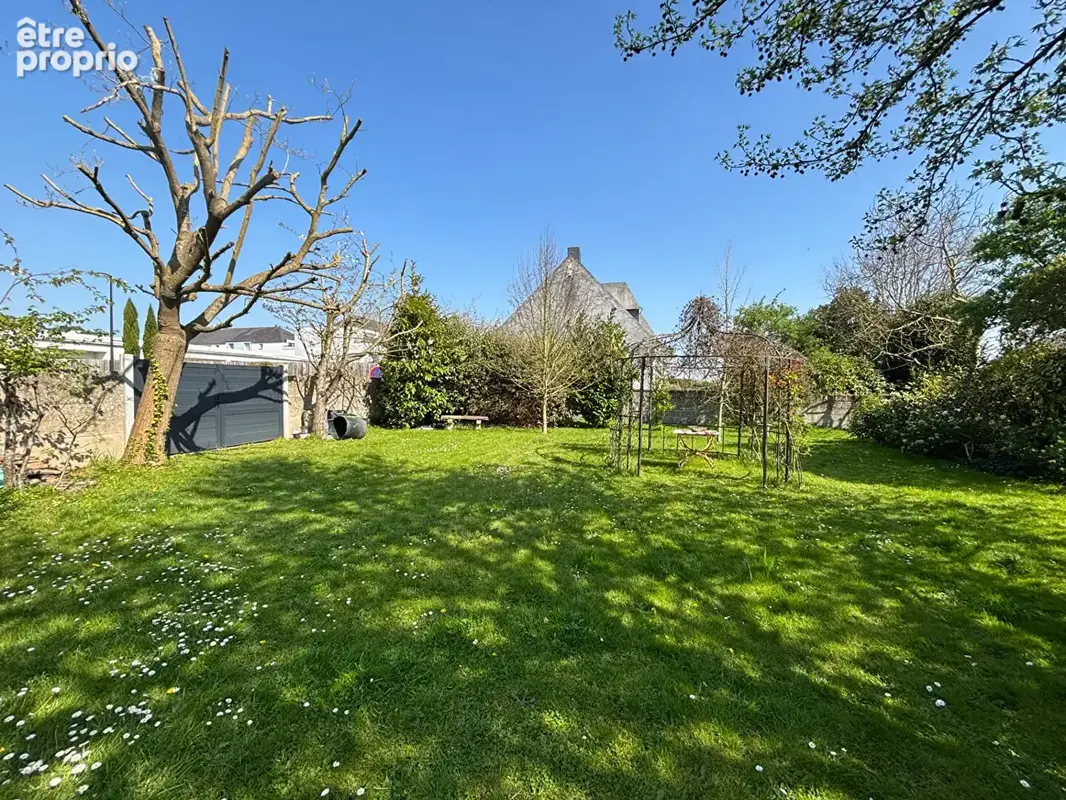 Exclusivité, Nouveauté - Bourg de MELESSE - Maison 202m² avec grand jardin - photo 11