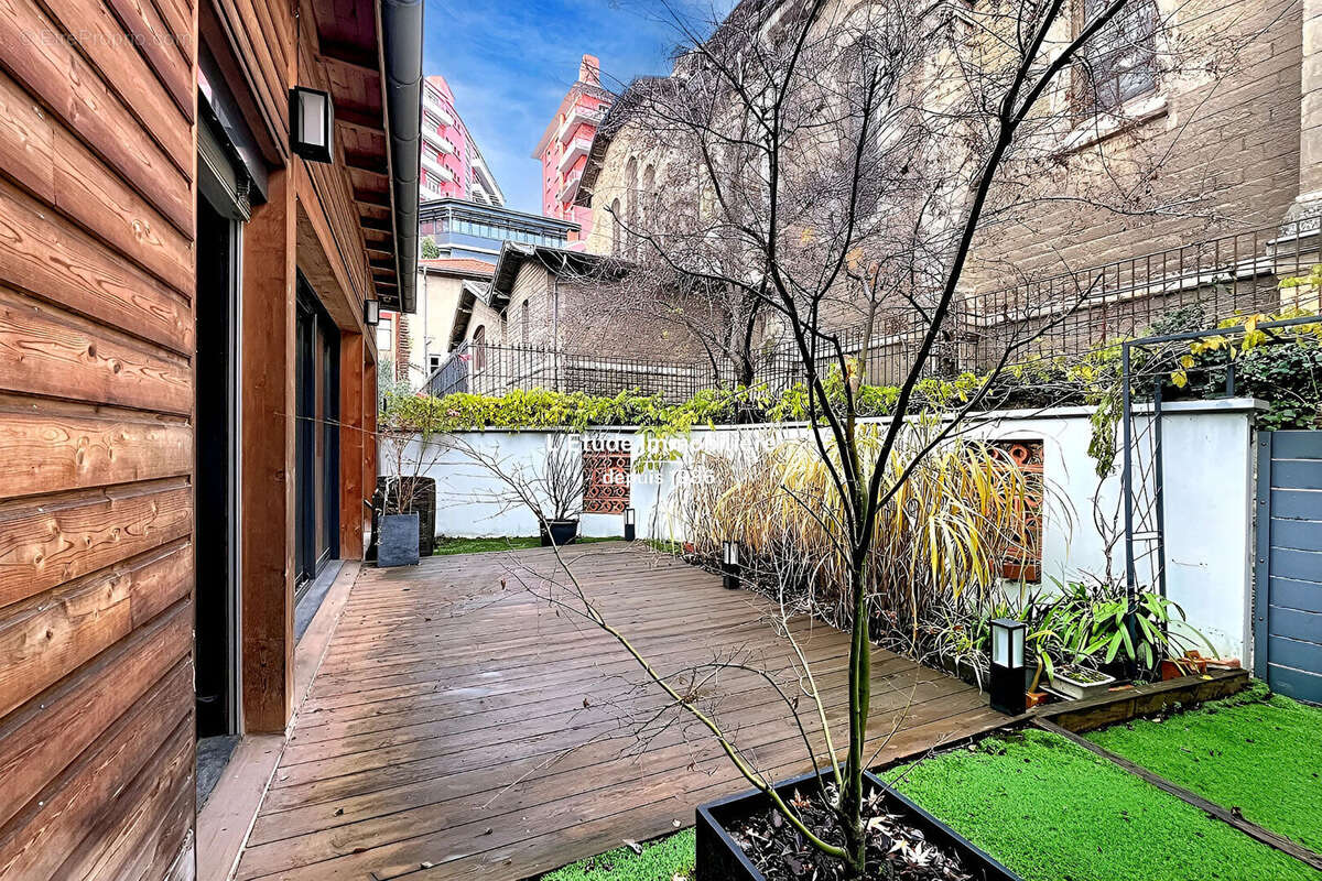 Appartement à CALUIRE-ET-CUIRE