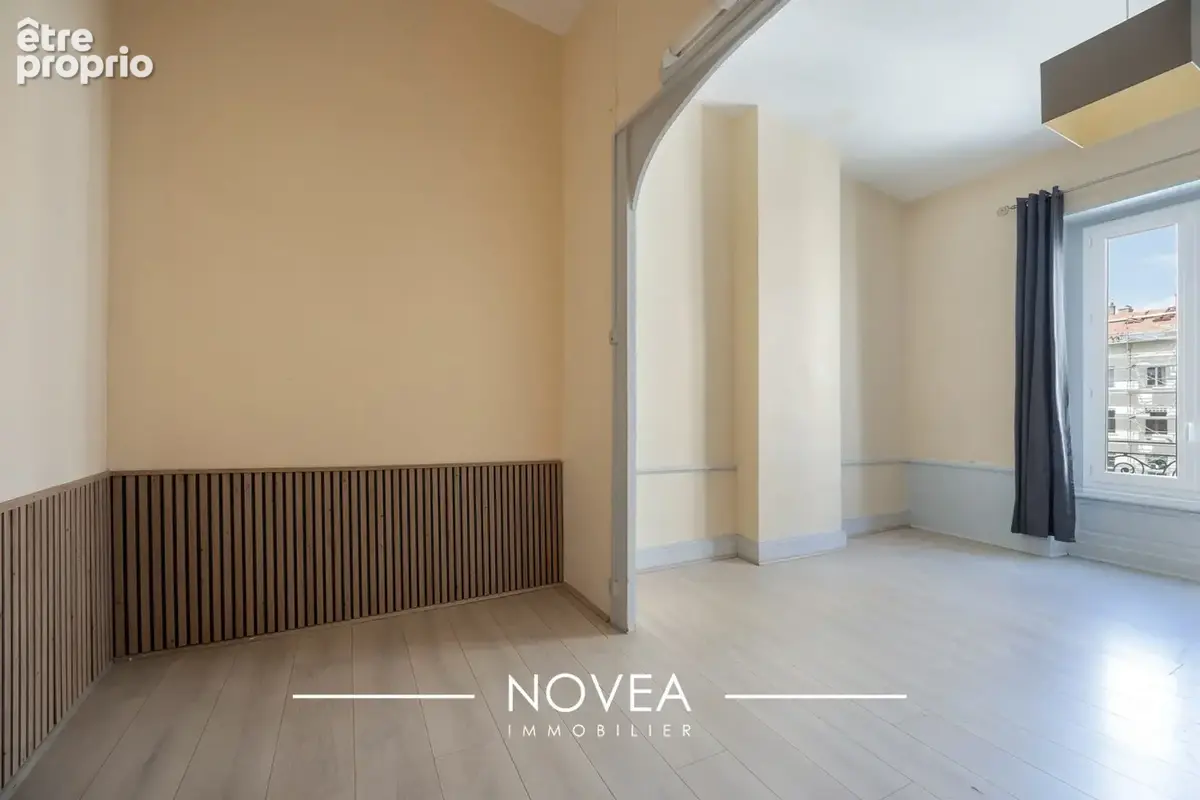 Appartement 2 pièces 45 m² à vendre à Lyon-6e (69006) - photo 2