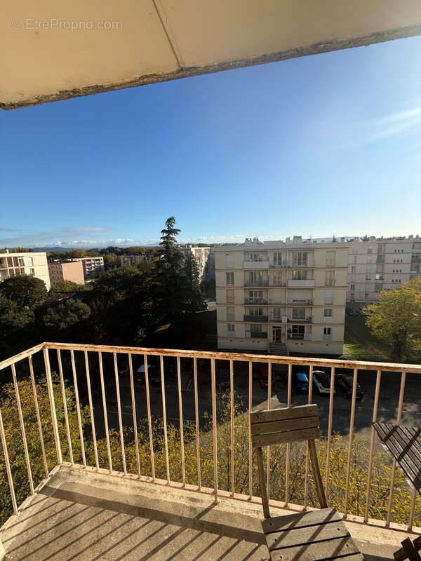 Appartement à BOURG-SAINT-ANDEOL