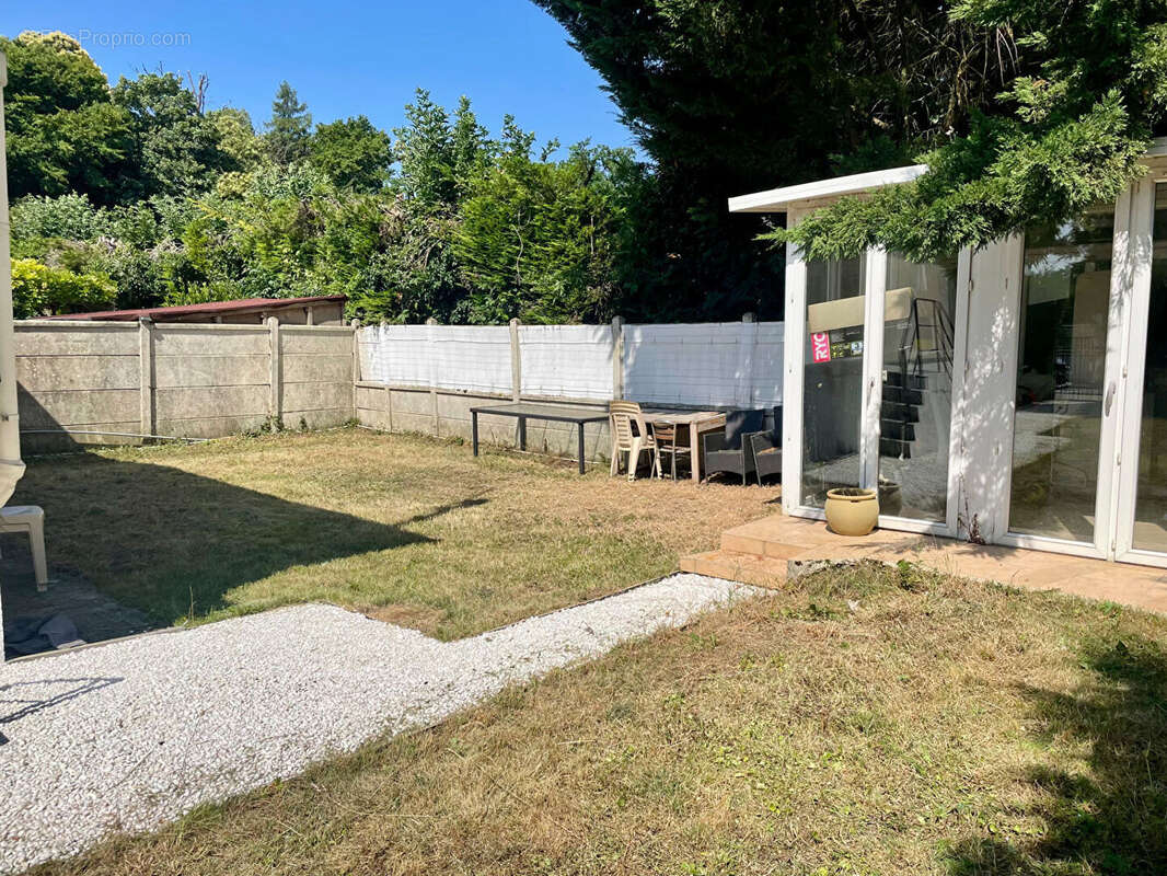 Maison  4 pièce(s) - photo 2
