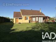 Photo 1 - Maison à LE THUIT-SIGNOL