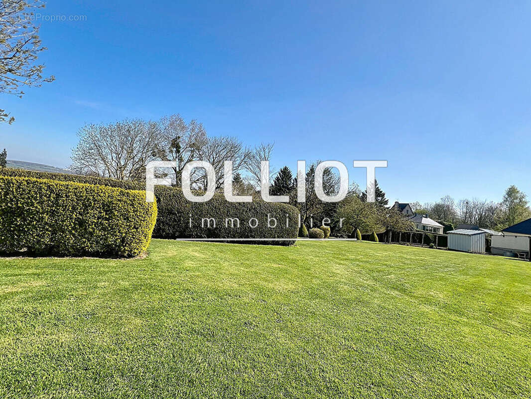 Maison à AMAYE-SUR-SEULLES