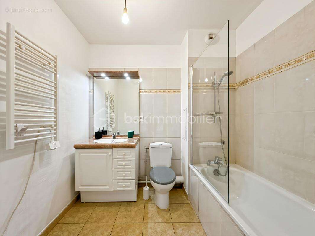 Appartement à LIEUSAINT