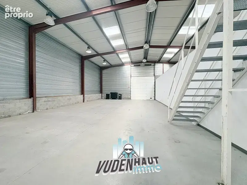 Commerce 940 m² à Plaisance-Du-Touch  - photo 57