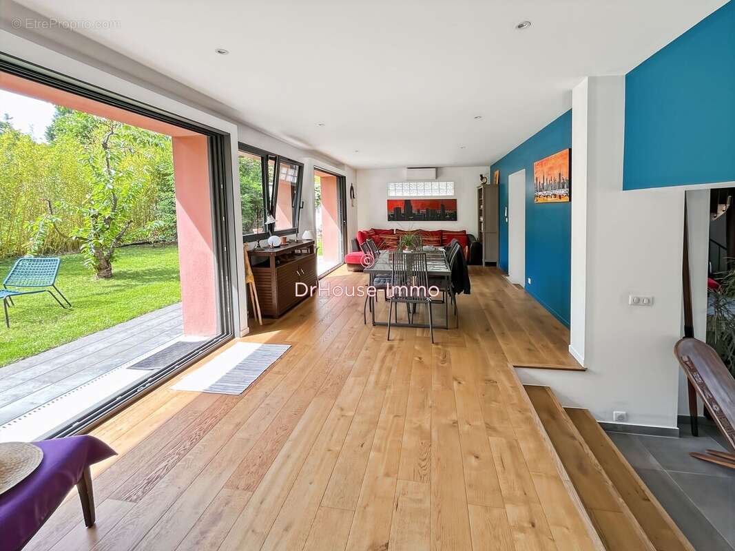 Maison 177 m² à Lagny-Sur-Marne  - photo 5