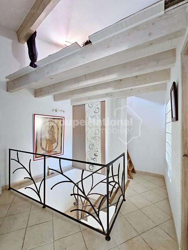 Charmante maison de village avec jardin, garage et espace indépendant - 130m² - photo 9