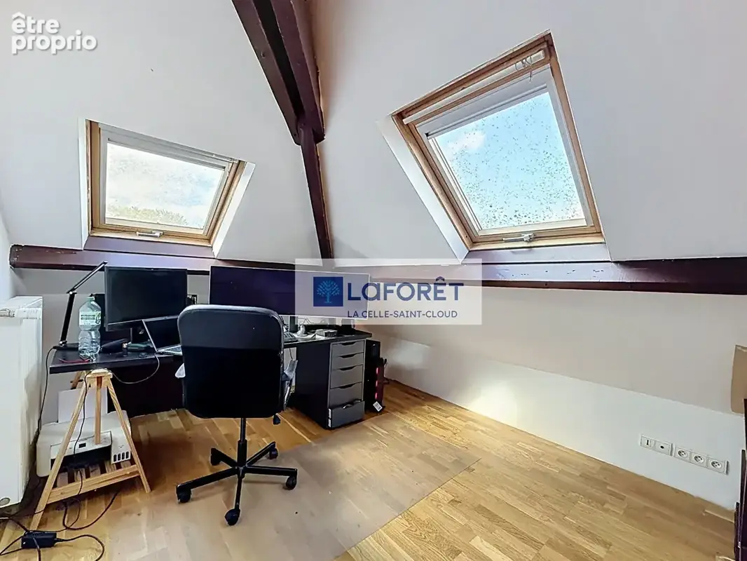 Appartement La Celle Saint Cloud 4 pièces 82m2 utiles - photo 5