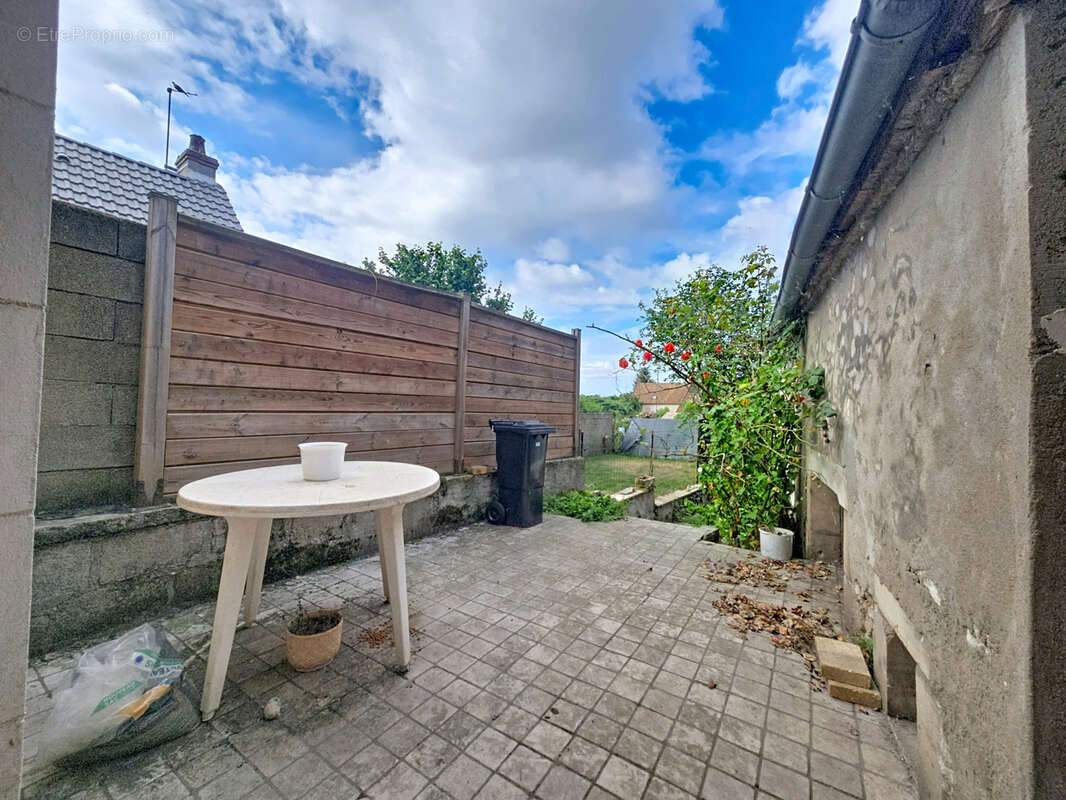 Maison à TRACY-SUR-LOIRE
