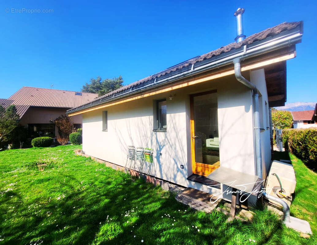 Maison à SAINT-JORIOZ