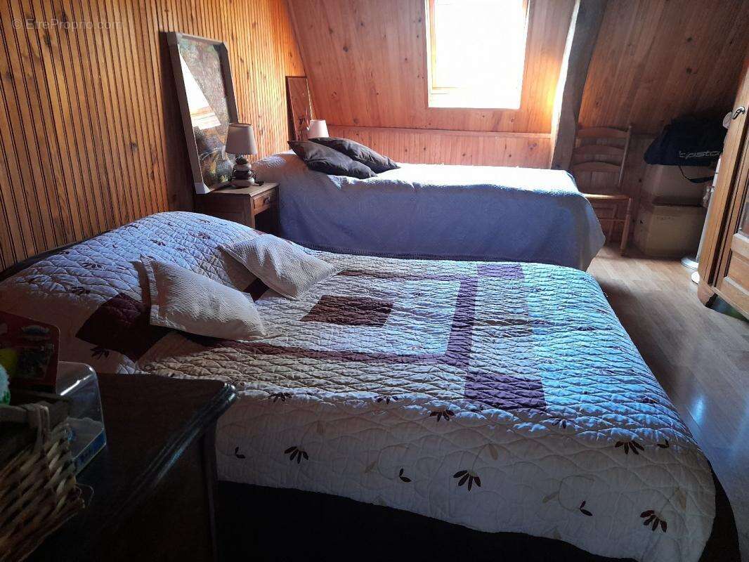 Maison à MONTGIVRAY