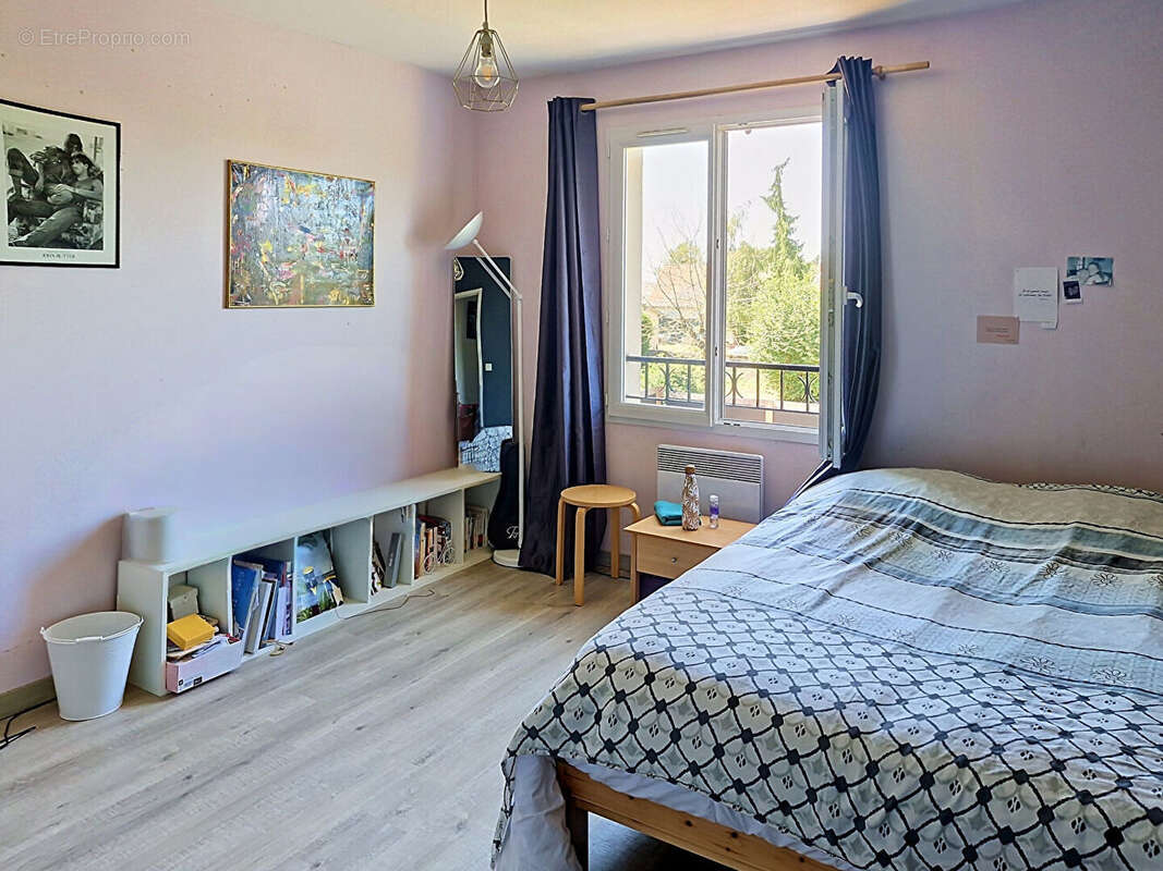 Maison 164 m² à Les Thilliers-En-Vexin  - photo 7