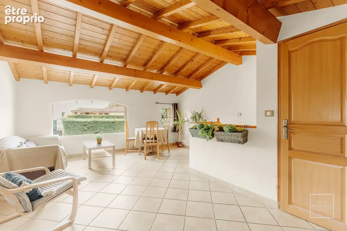 DOMMARTIN, à 2 pas du centre,  belle villa 6 chambres, terrain avec piscine - photo 16