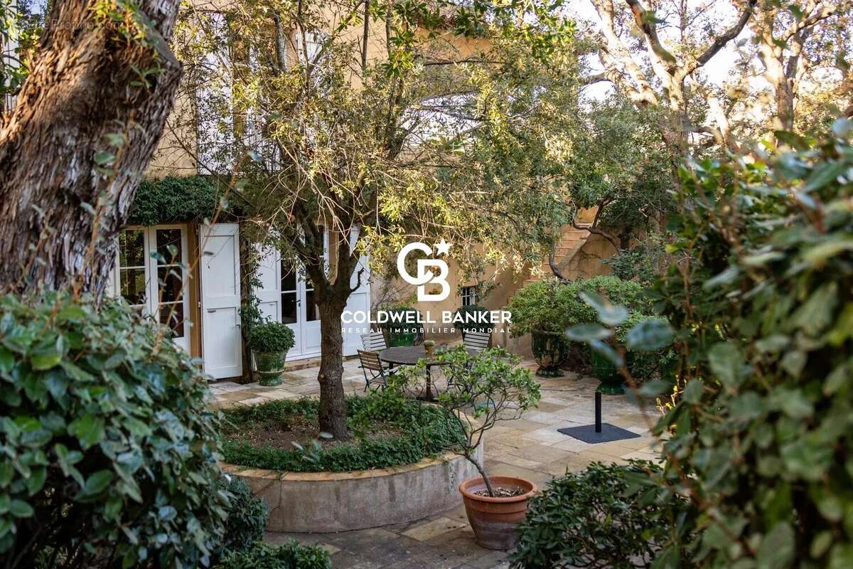 Maison à RAYOL-CANADEL-SUR-MER