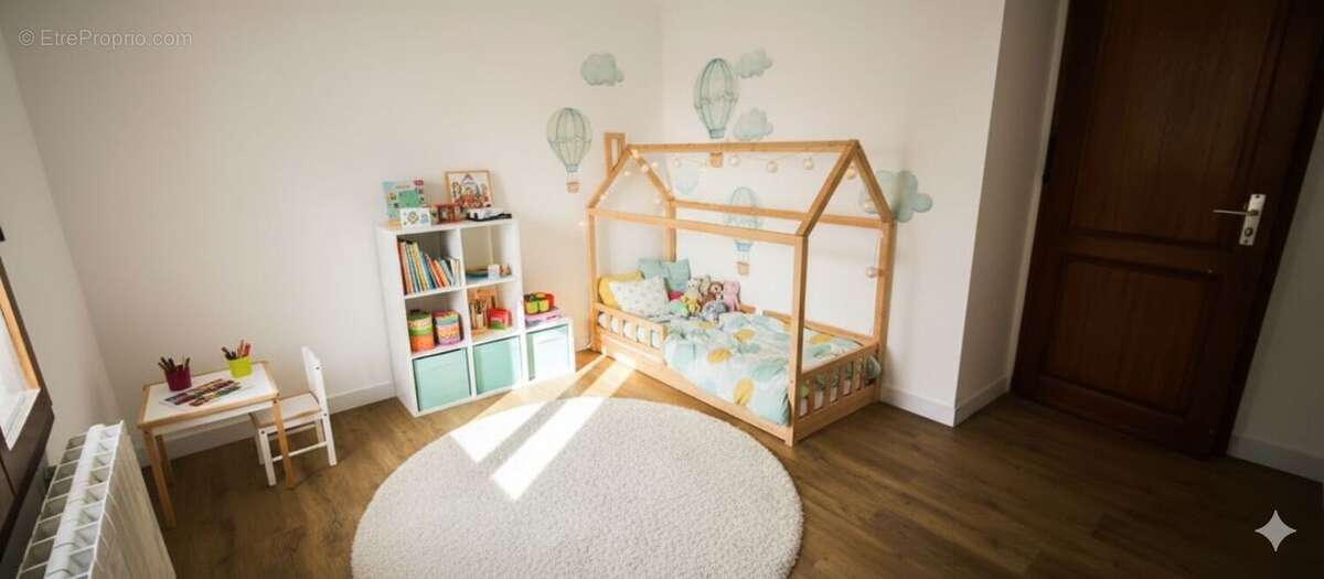 Maison à LA SALVETAT-SAINT-GILLES