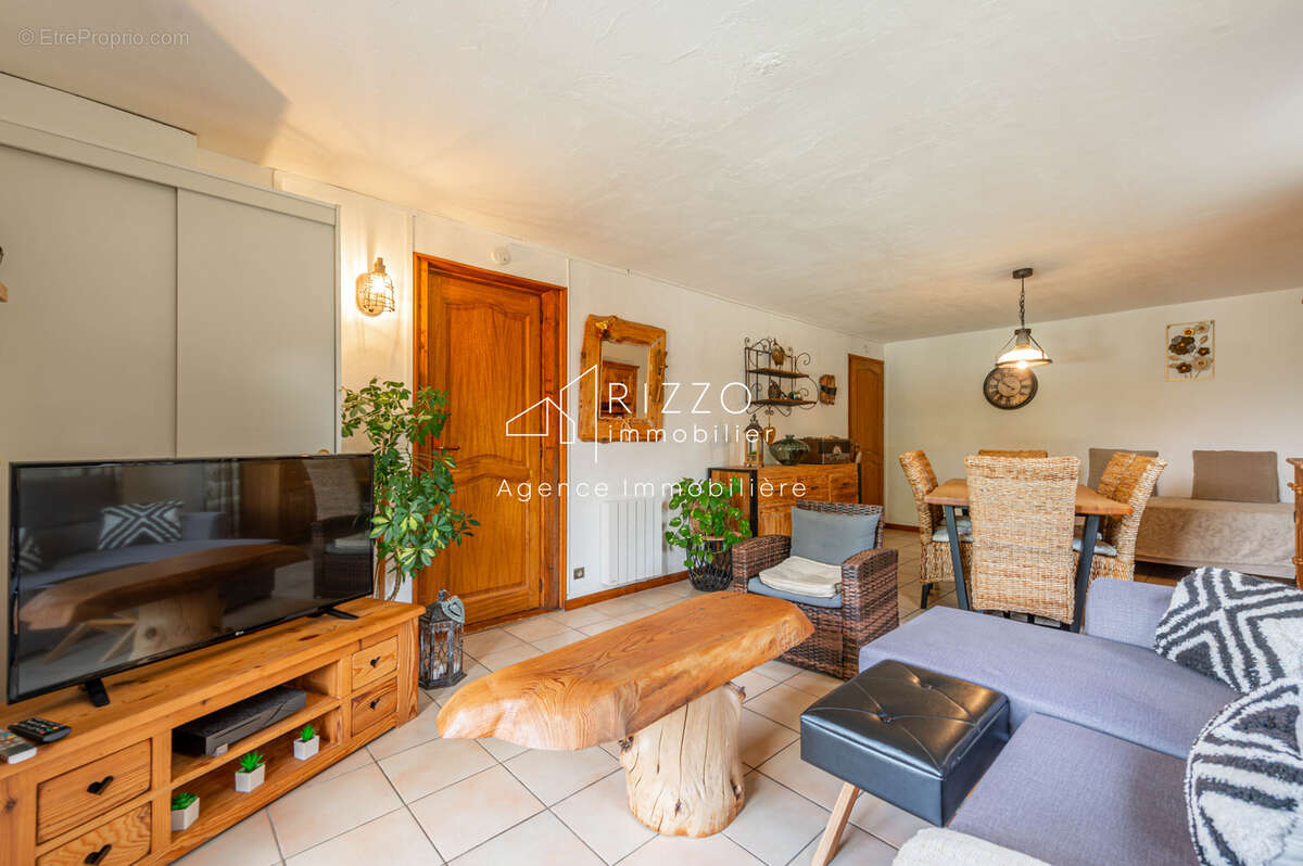 Chalet au calme dans les hauteurs - photo 13