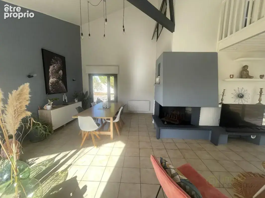 Maison 9 pièces 180 m² à vendre à Arthon-En-Retz (44320) - photo 3