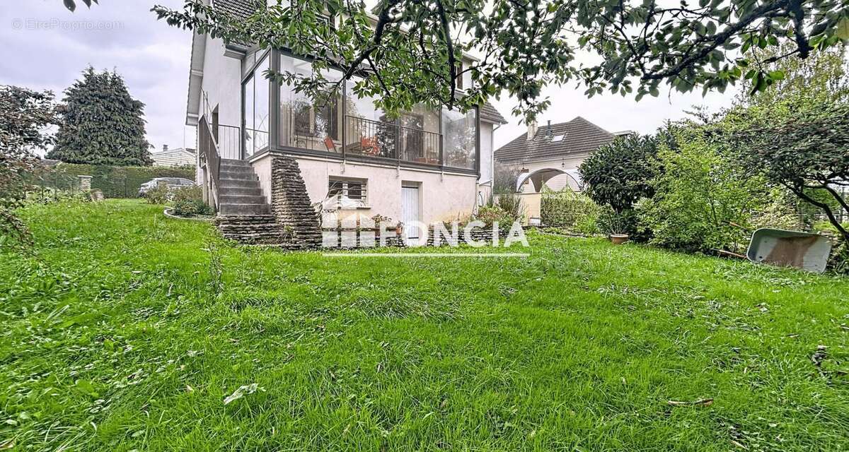 Maison à BLAINVILLE-SUR-ORNE