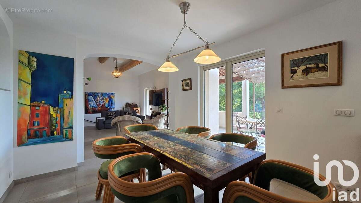 Photo 9 - Maison à COLLOBRIERES