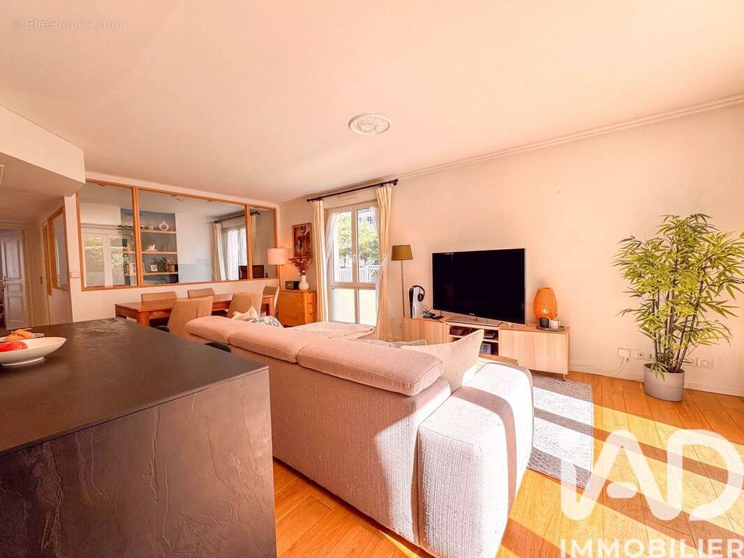 Photo 3 - Appartement à CLICHY