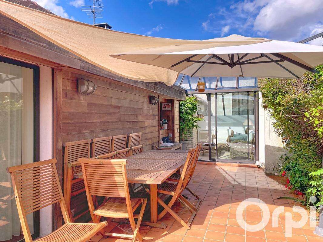 Maison à SAULX-LES-CHARTREUX