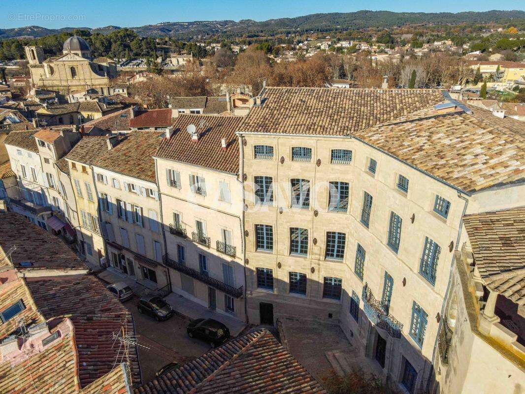 Appartement à LAMBESC