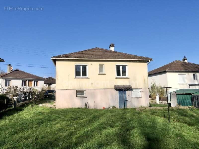 Maison à CHARLEVILLE-MEZIERES