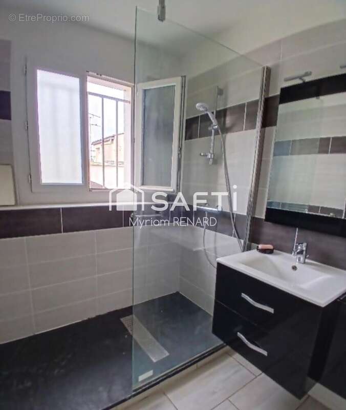 Photo 2 - Appartement à SAINTES