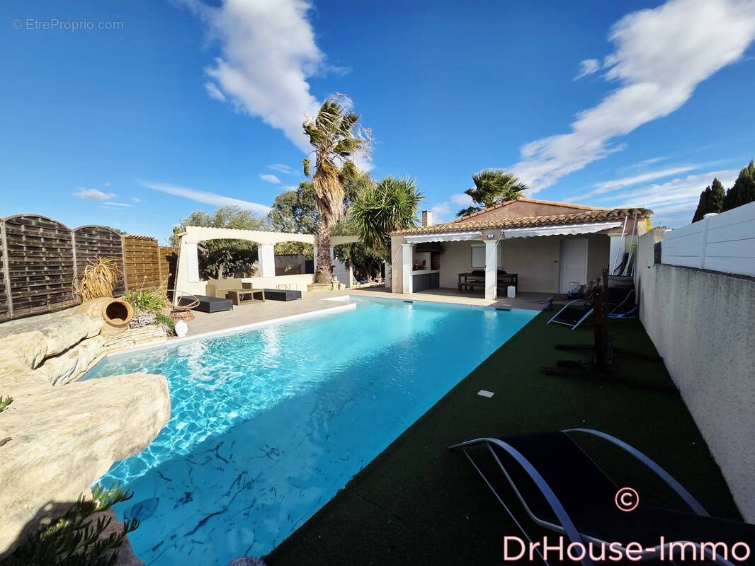 Maison à CUXAC-D&#039;AUDE