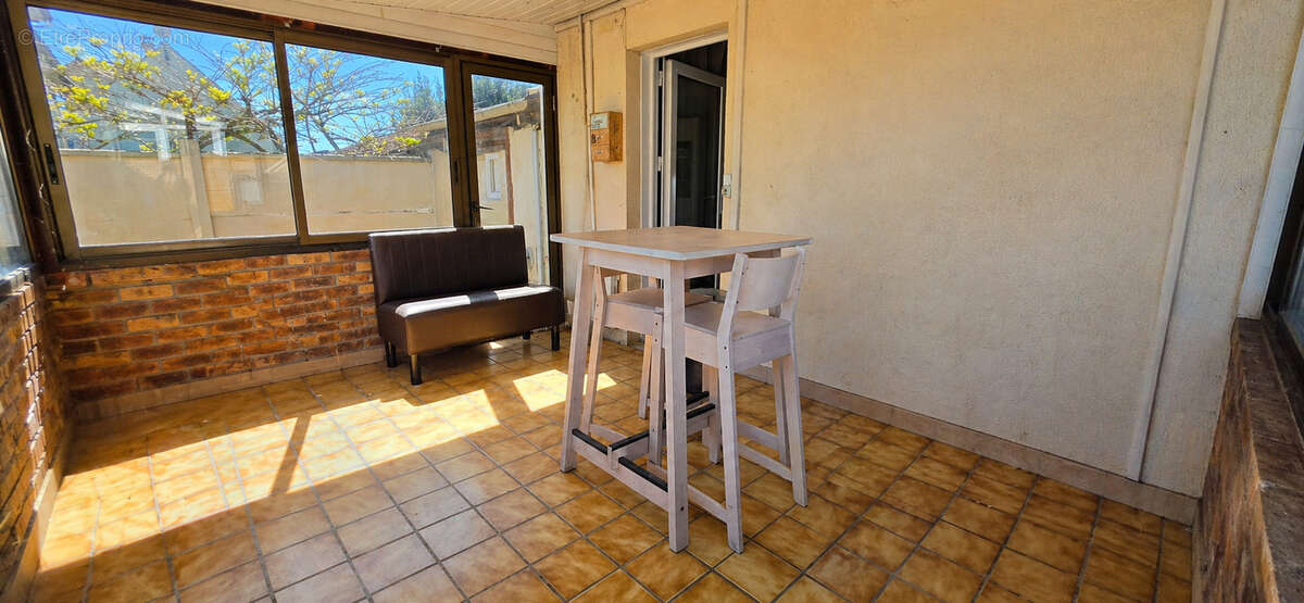 Maison à THOUROTTE