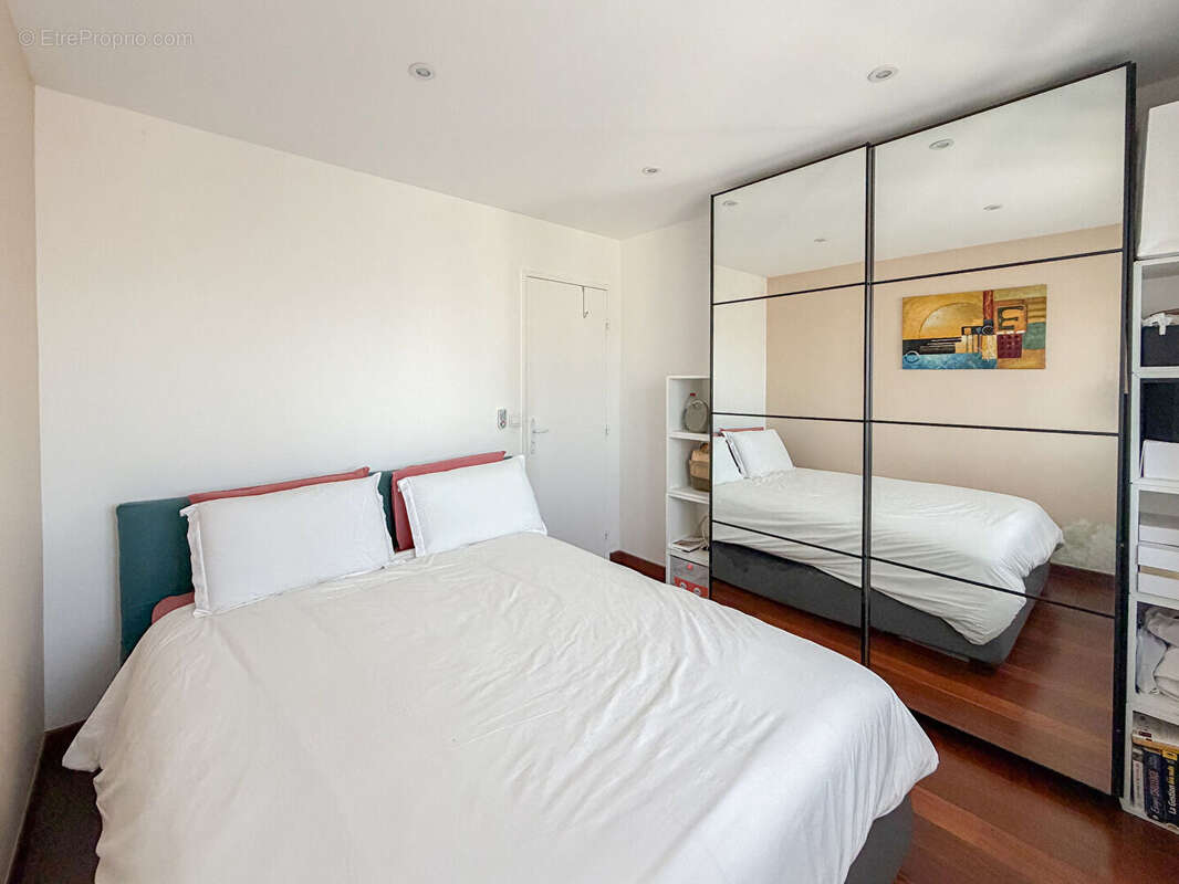 Appartement à NANTERRE