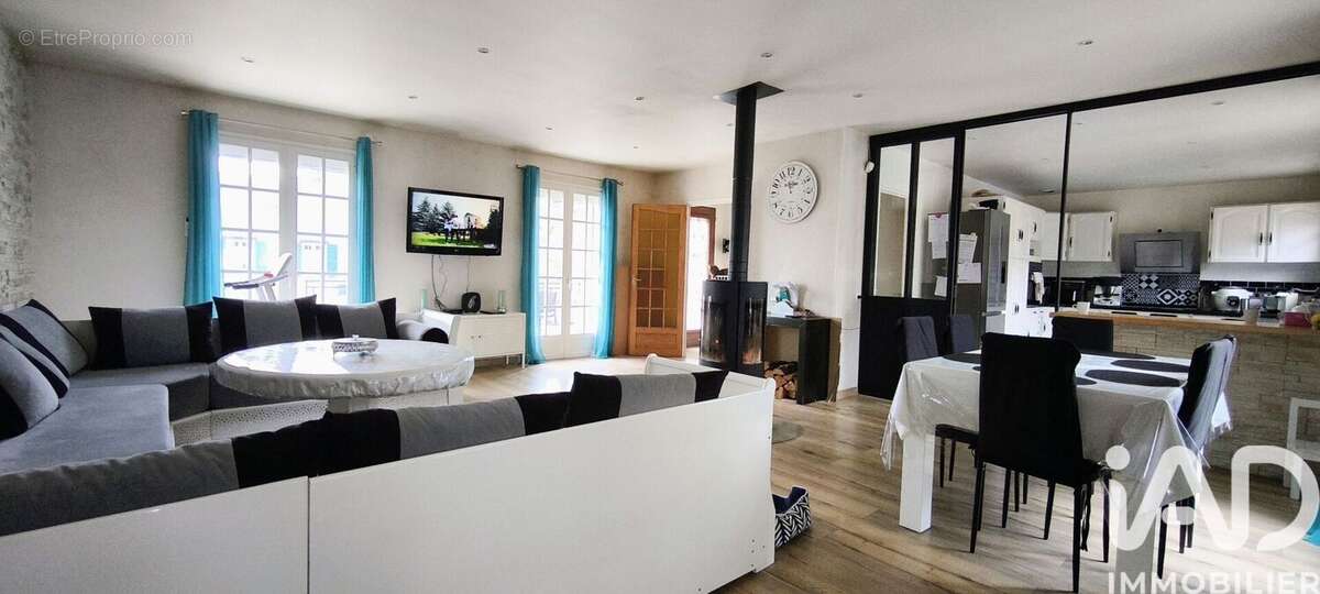Photo 4 - Maison à MONTLOUIS-SUR-LOIRE