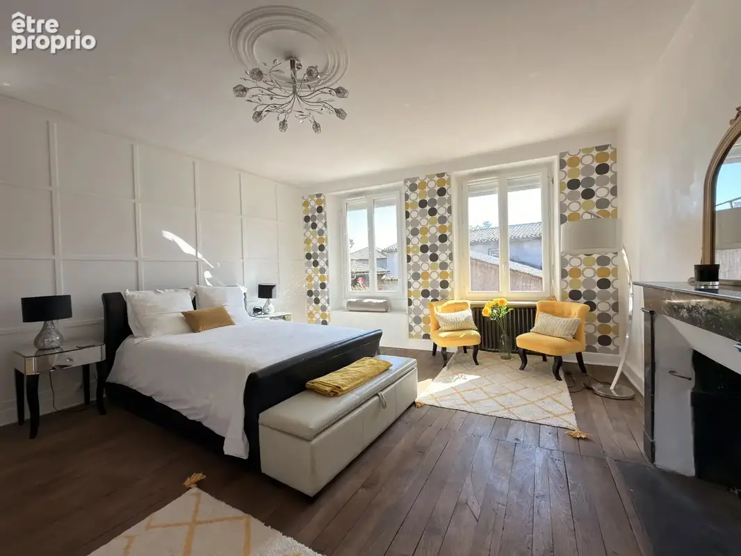 Superbe propriété rénovée avec potentiel de gîte, grande grange et terrain séparé - photo 10