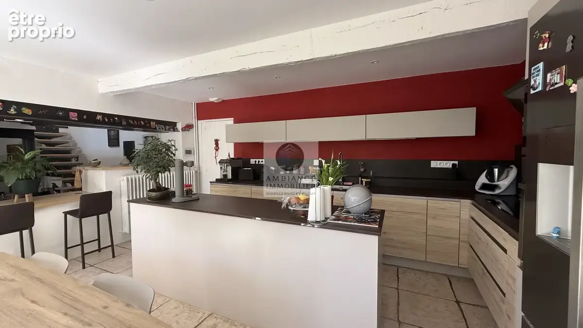 Propriété de caractère avec piscine - photo 14