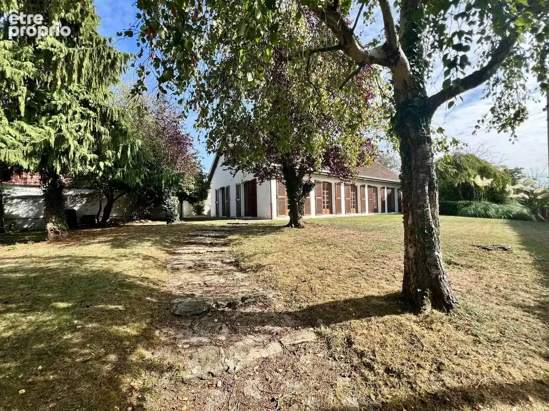 Verquigneul - Maison individuelle semi plain pied 200m2 - 6 chambres - garages - jardin - photo 2