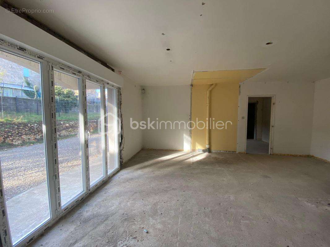 Appartement à SAINT-CHRISTOL