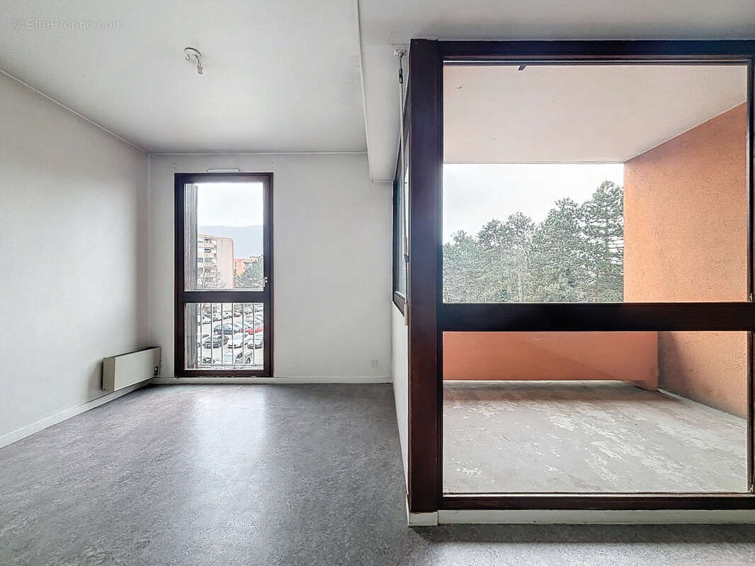 Appartement à LA RAVOIRE