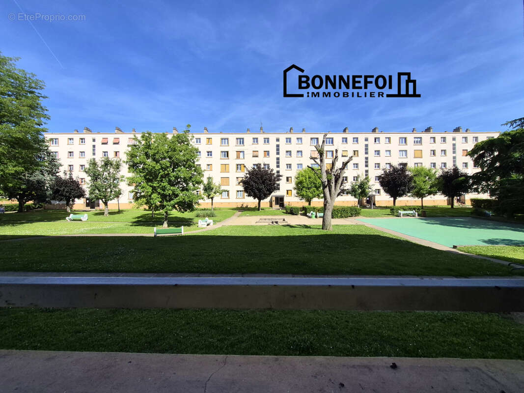 Appartement à CHAMPIGNY-SUR-MARNE